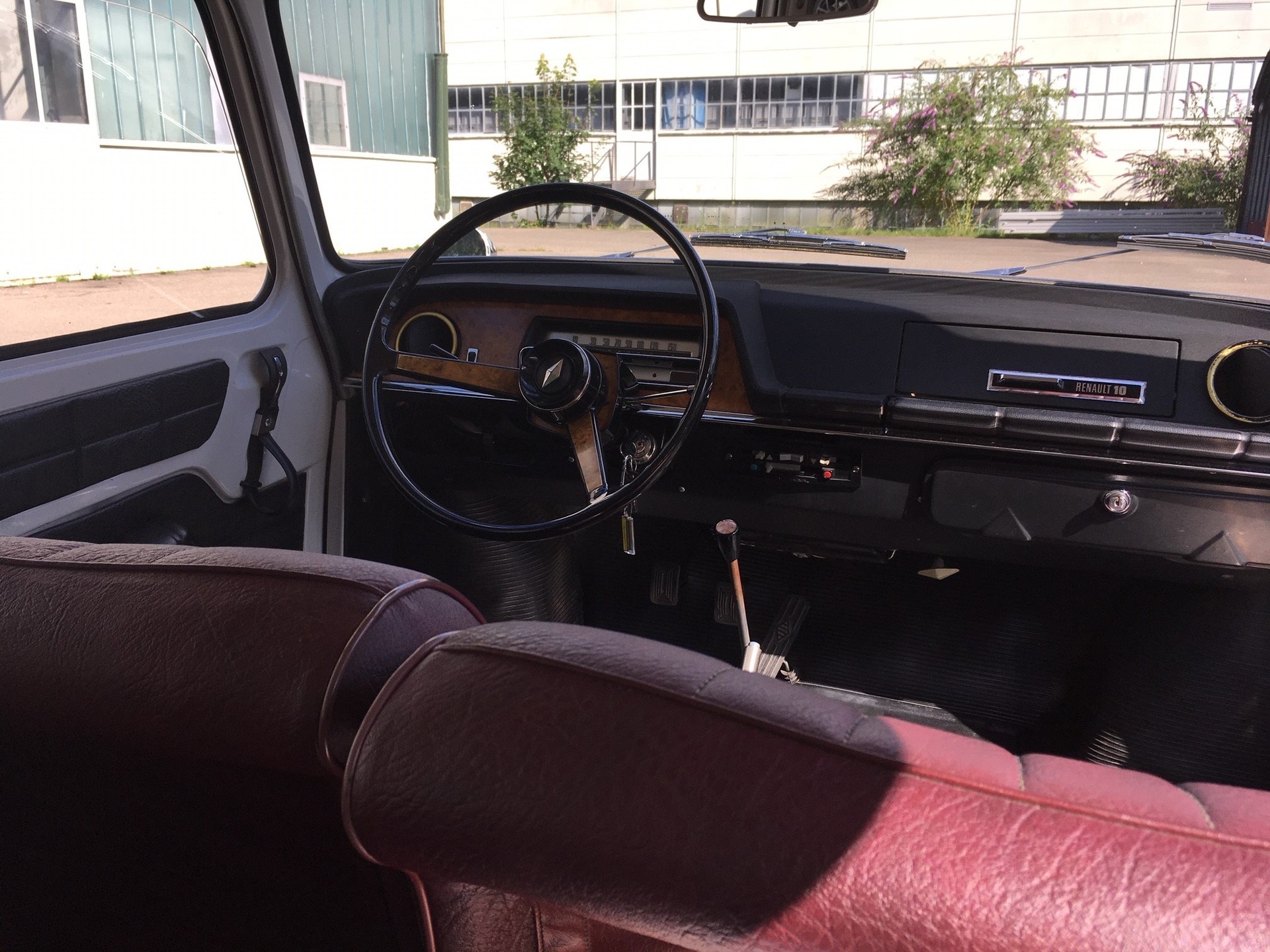 RENAULT R10 Major-image-7