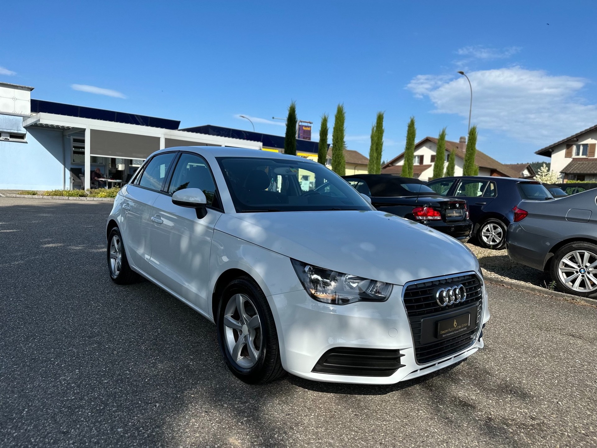 AUDI A1 Sportback 1.6 TDI Ambition DSG-image-3