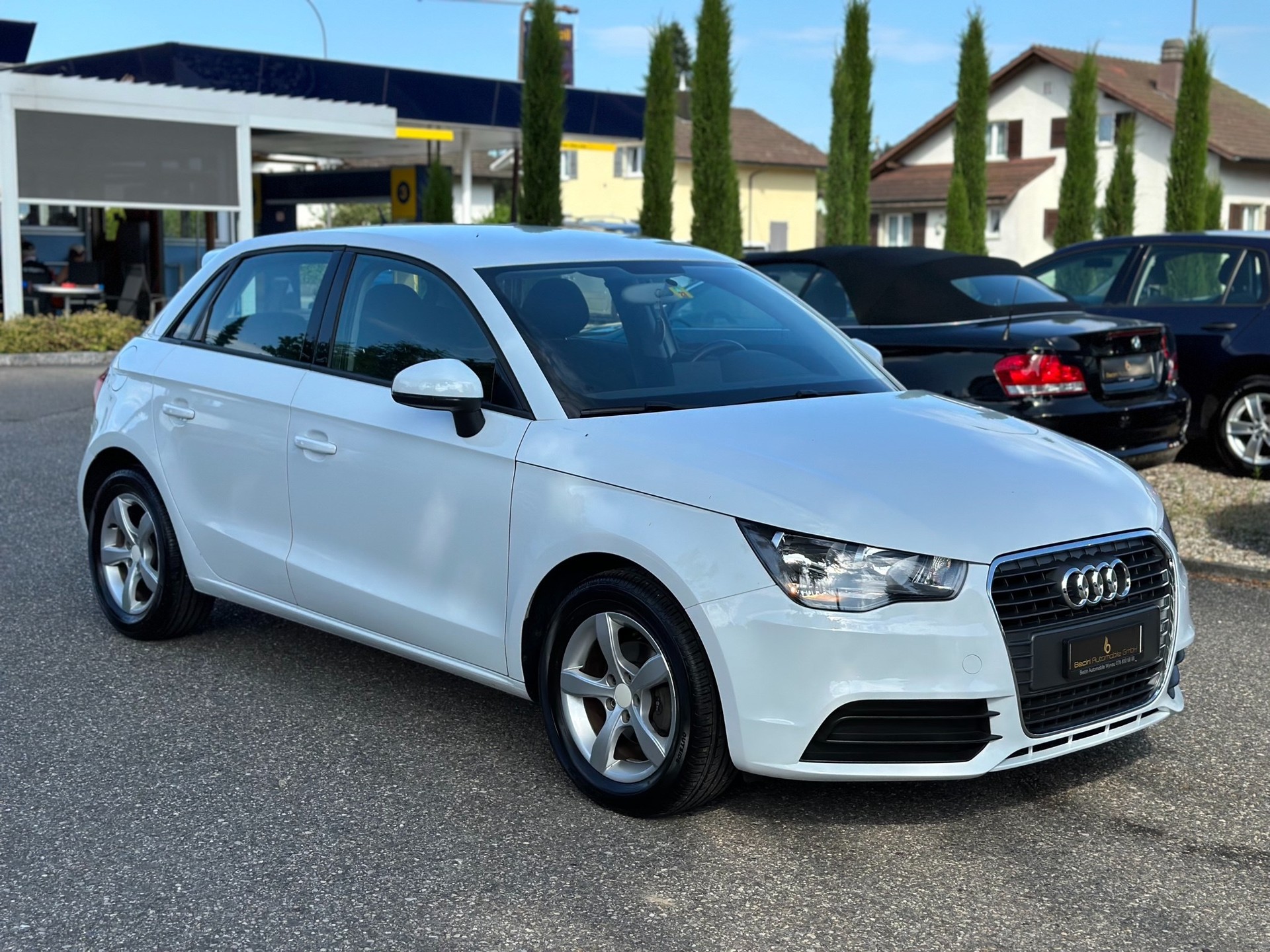 AUDI A1 Sportback 1.6 TDI Ambition DSG-image-1