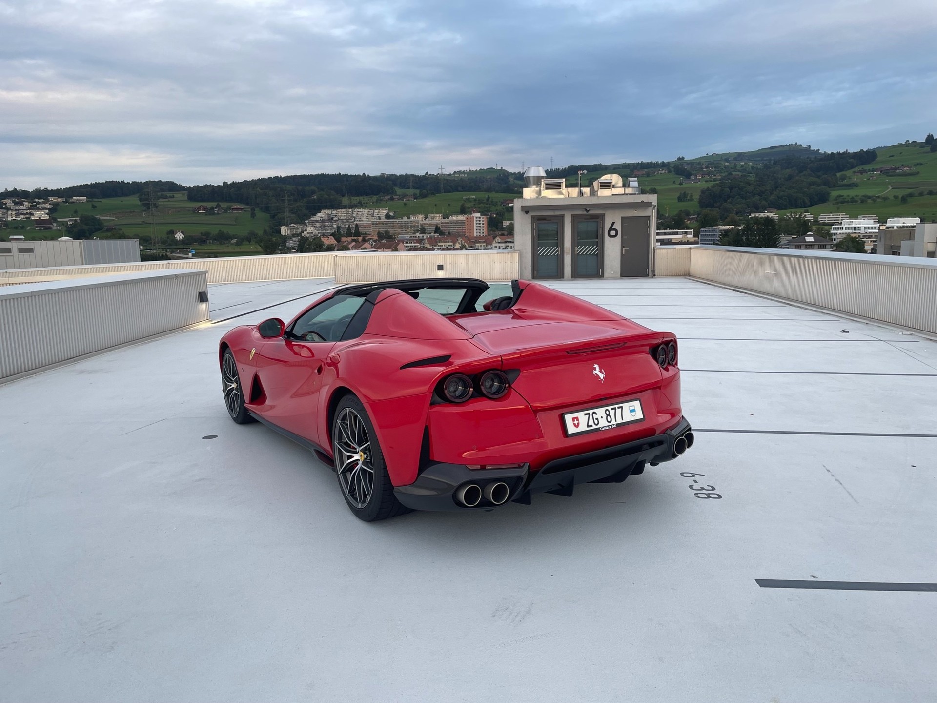 FERRARI 812 GTS-image-13