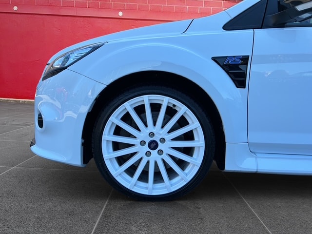 FORD Focus 2.5 Turbo RS-image-9