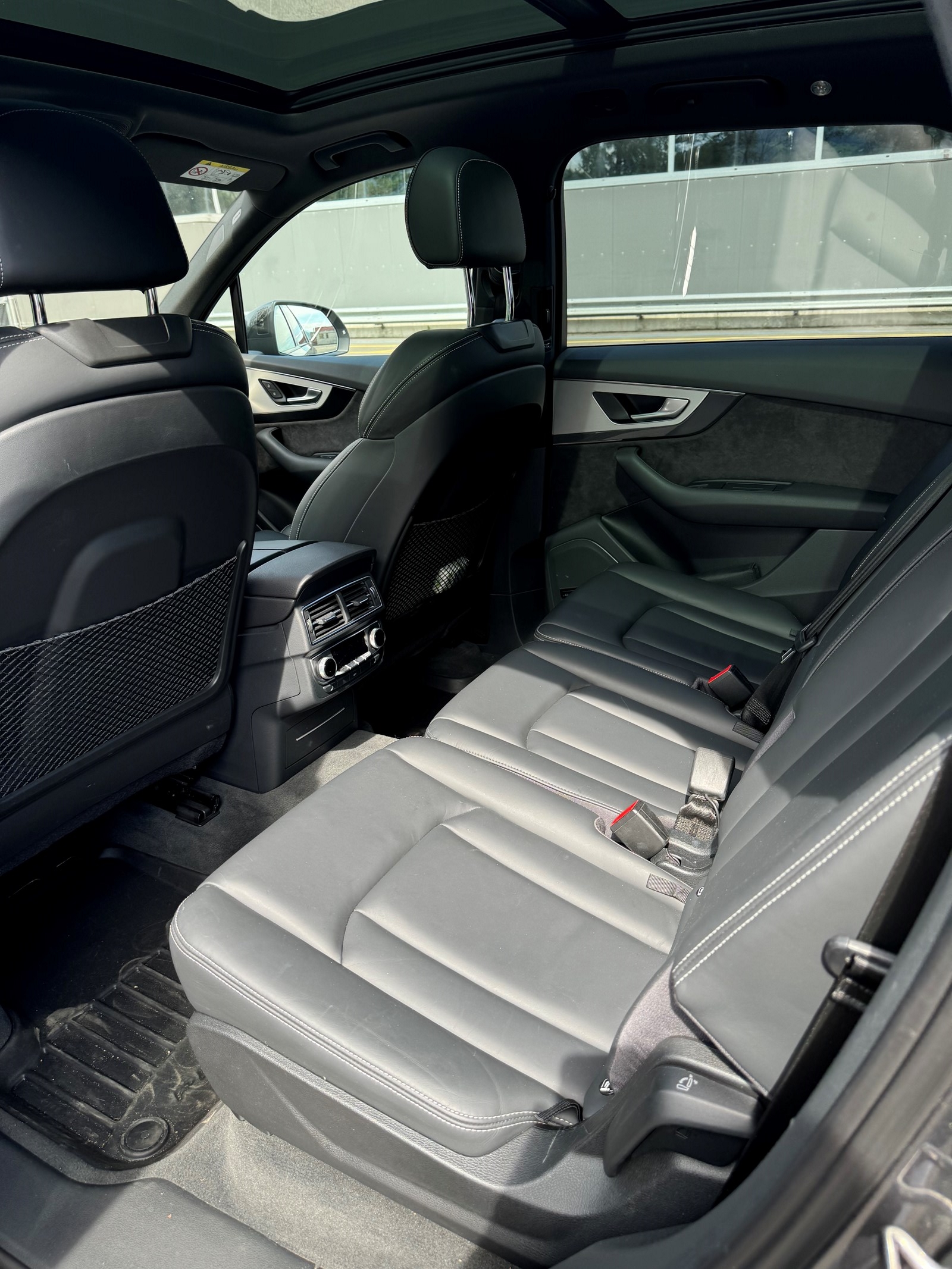 AUDI Q7 3.0 TDI quattro tiptronic-image-4