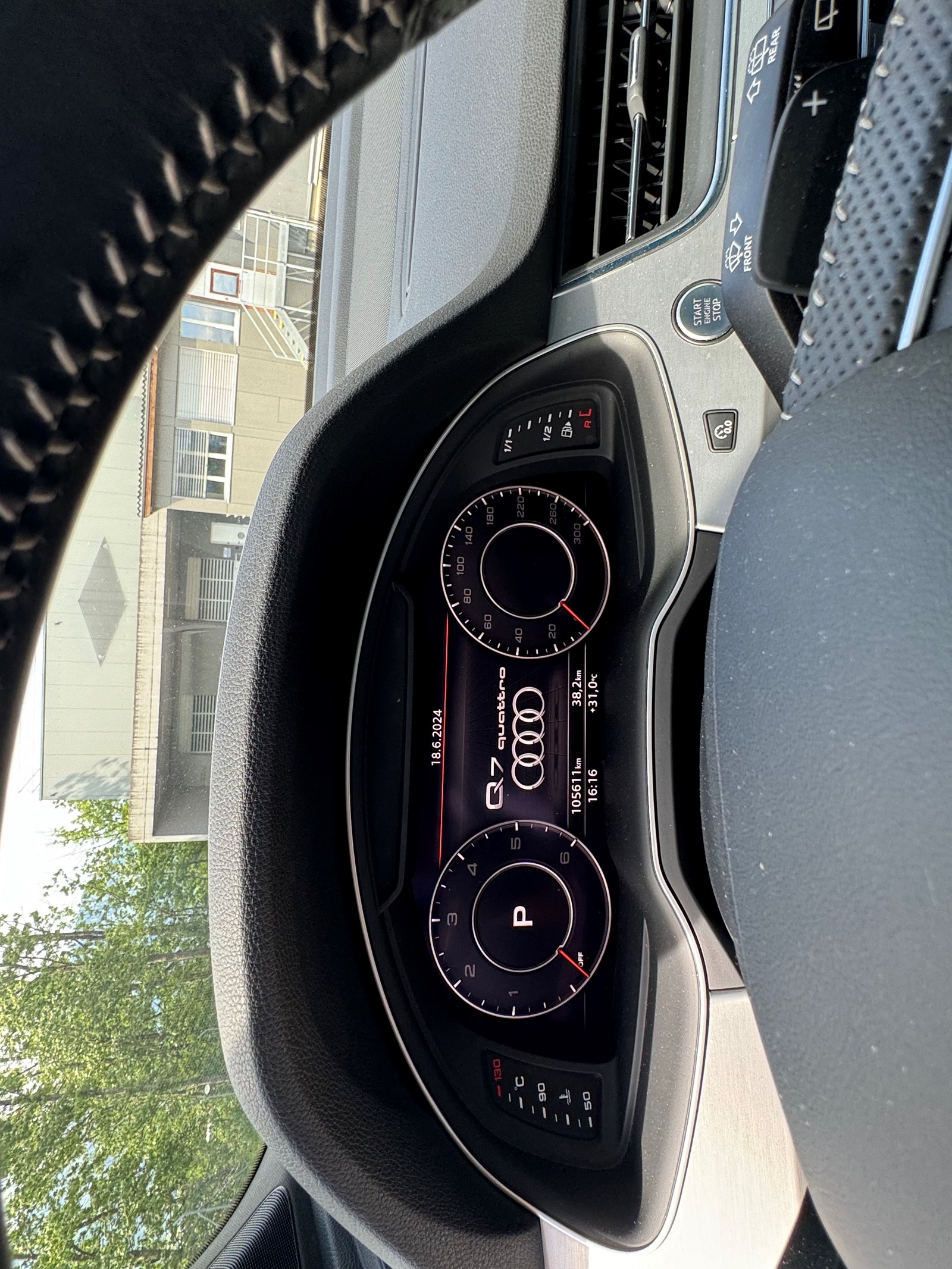 AUDI Q7 3.0 TDI quattro tiptronic-image-5