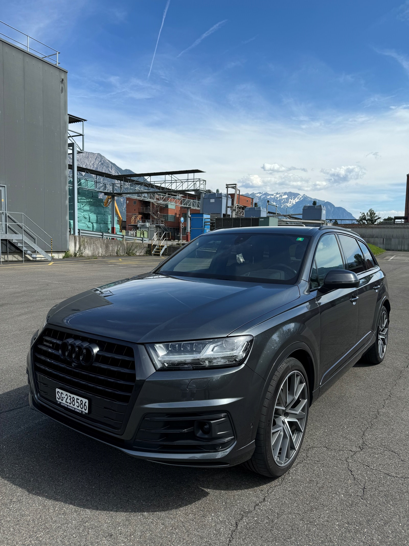 AUDI Q7 3.0 TDI quattro tiptronic-image-1