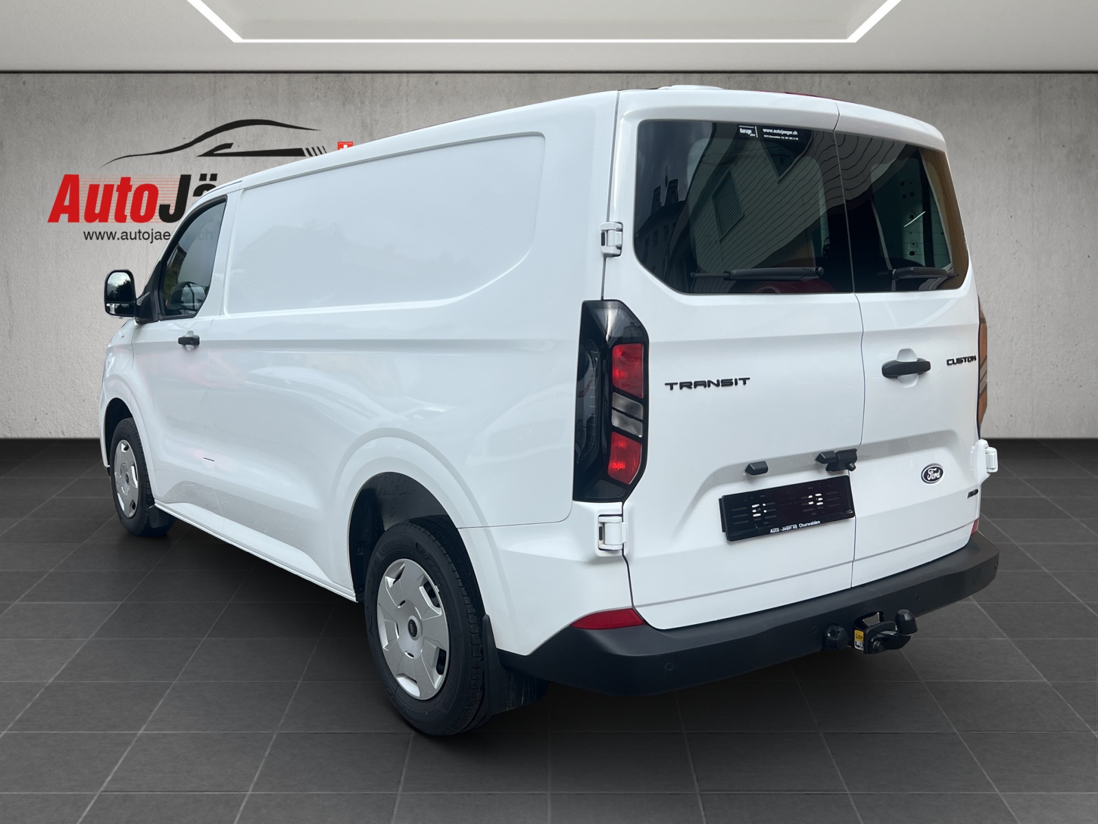 FORD Transit Custom Van 320 L1H1 Trend A-image-6