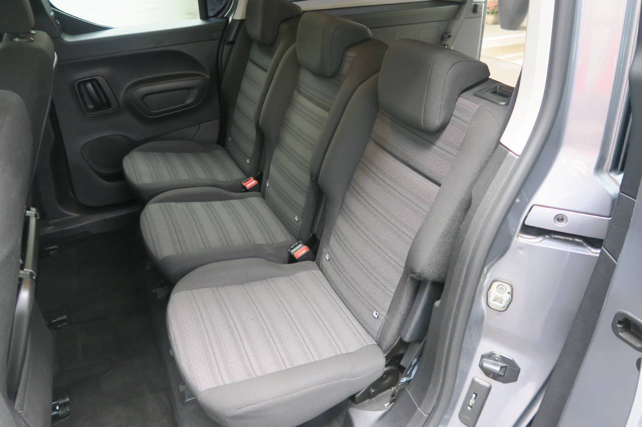 OPEL Combo Life XL 1.5 D Ultimate S/S-image-10