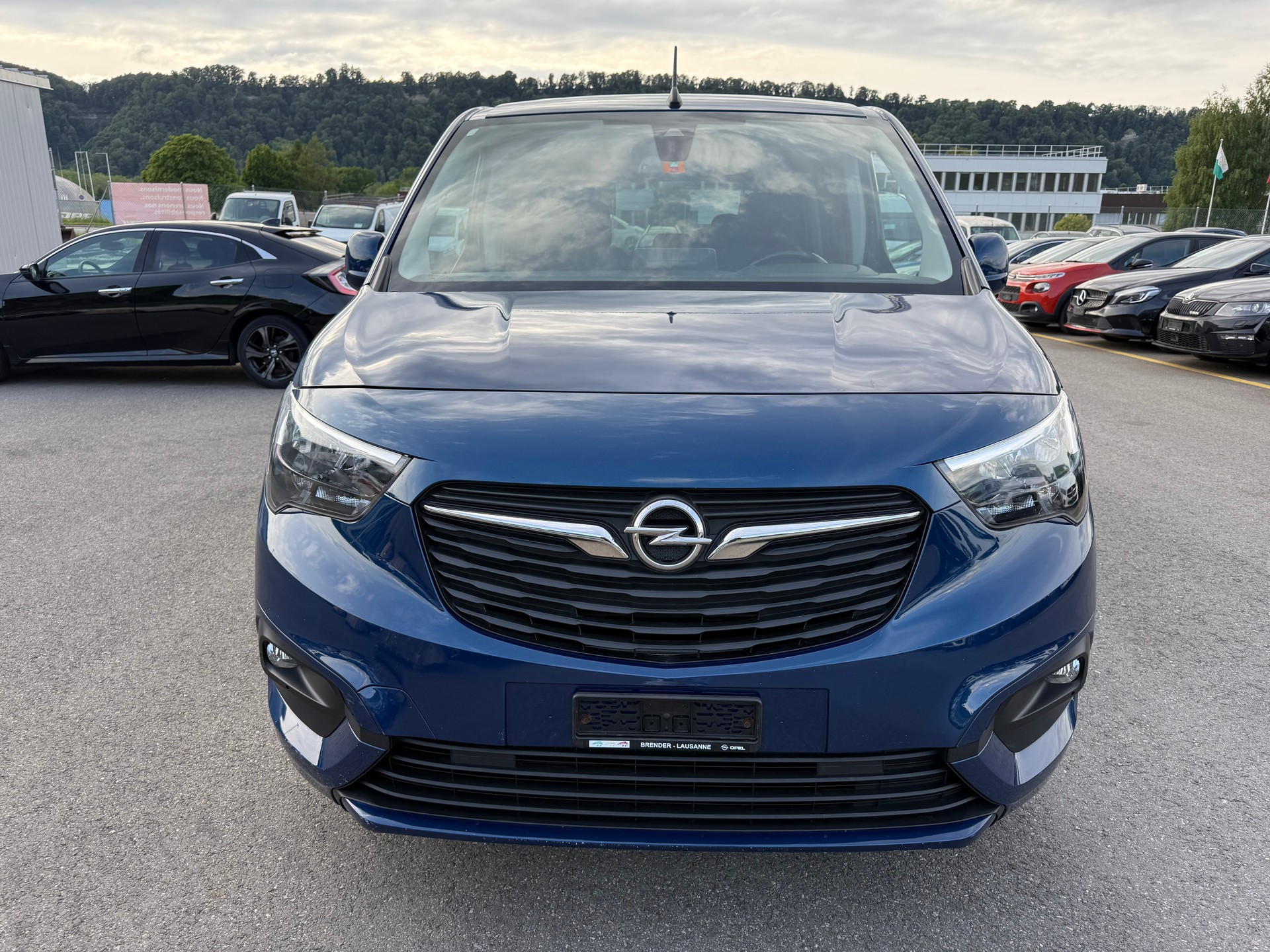 OPEL COMBO Life 7 Places E F 1.2 XHL-image-3