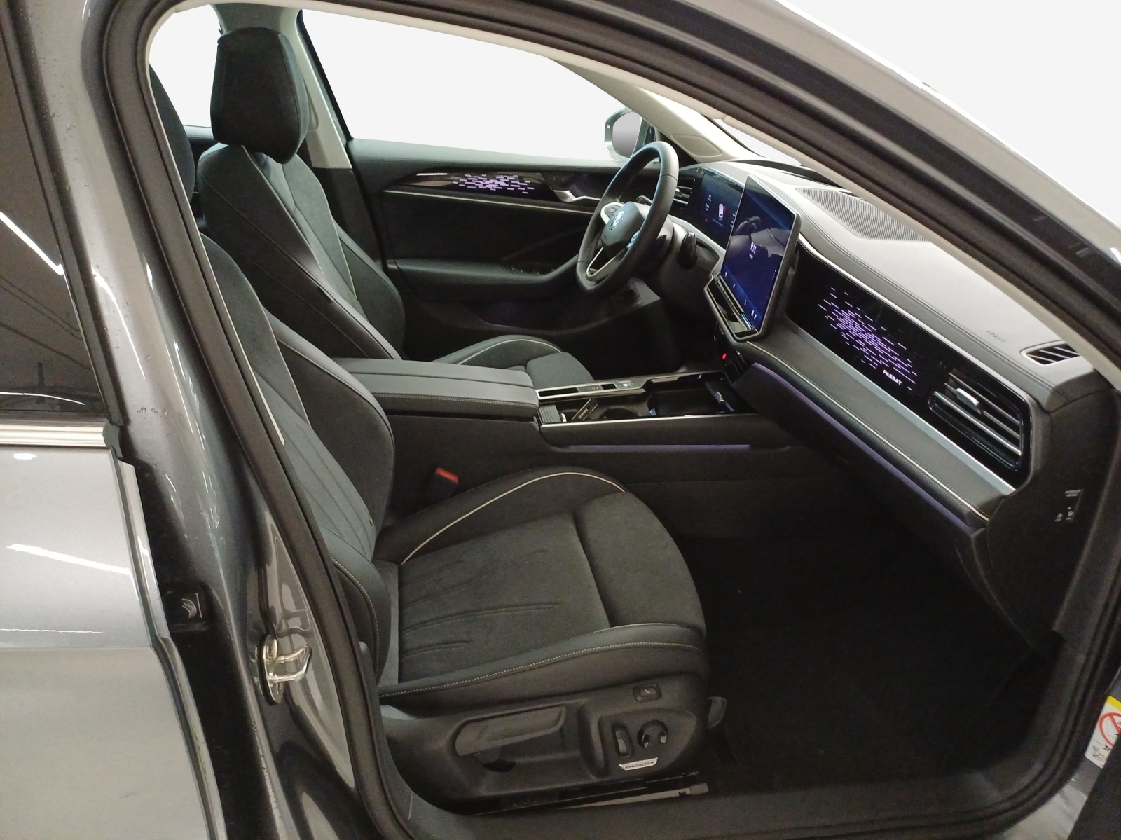 VW Passat Variant 2.0 TDI evo Elegance 4 Motion DSG-image-15