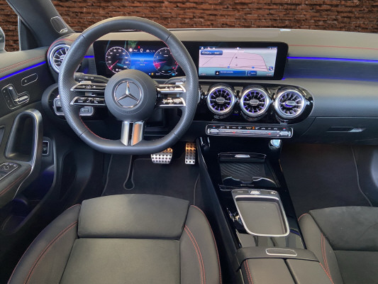 MERCEDES-BENZ CLA SB 250 8G-DCT 4M-image-10