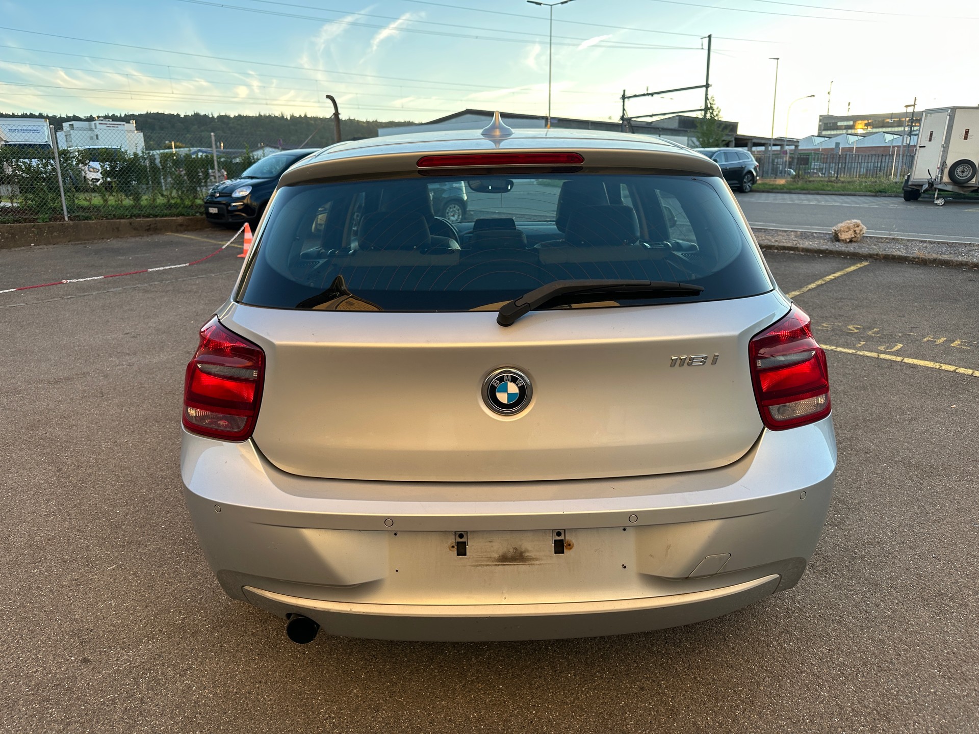 BMW 118i Urban Line-image-4