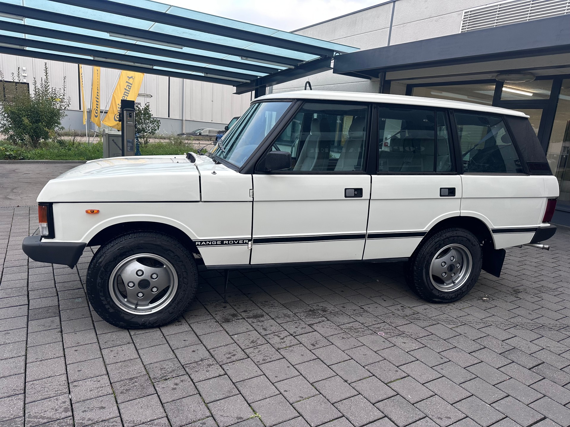 LAND ROVER Range Rover 3.5 Vogue-image-1