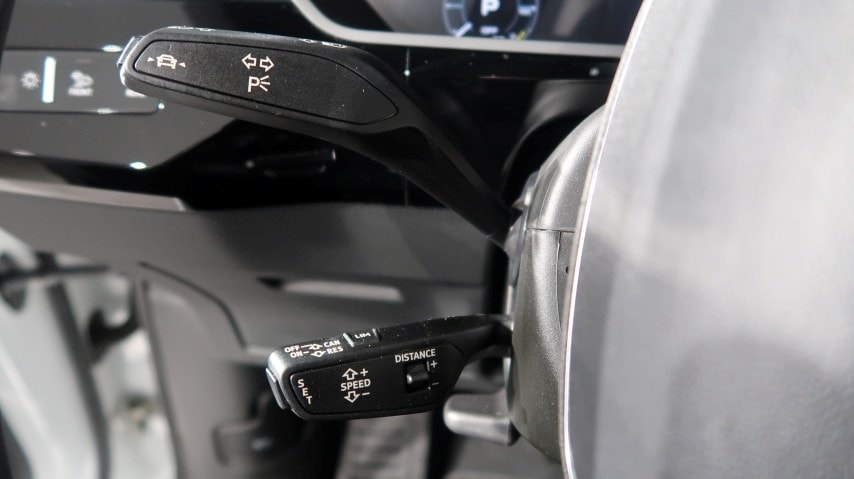 AUDI e-tron 50 Sportback S Line quattro-image-11