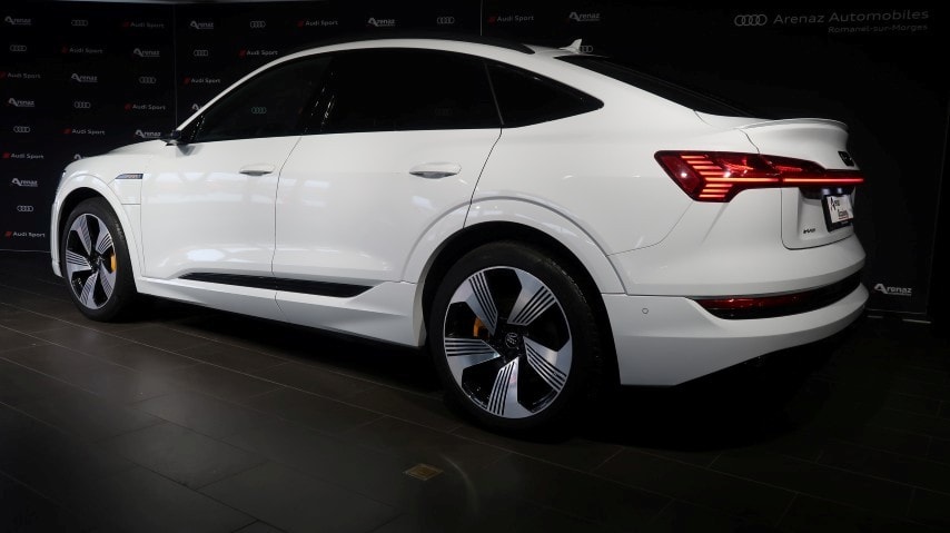 AUDI e-tron 50 Sportback S Line quattro-image-1