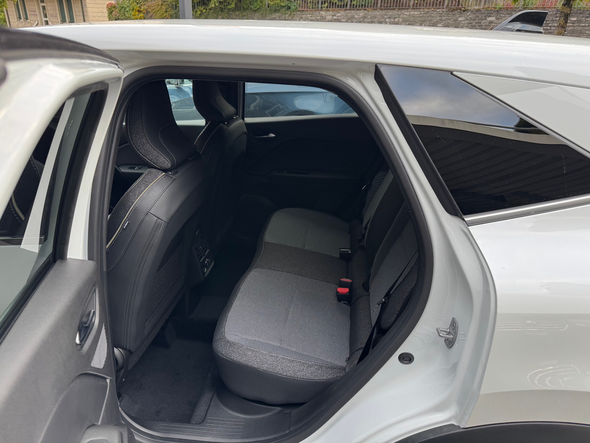 RENAULT Symbioz 1.8 E-Tech Techno-image-12