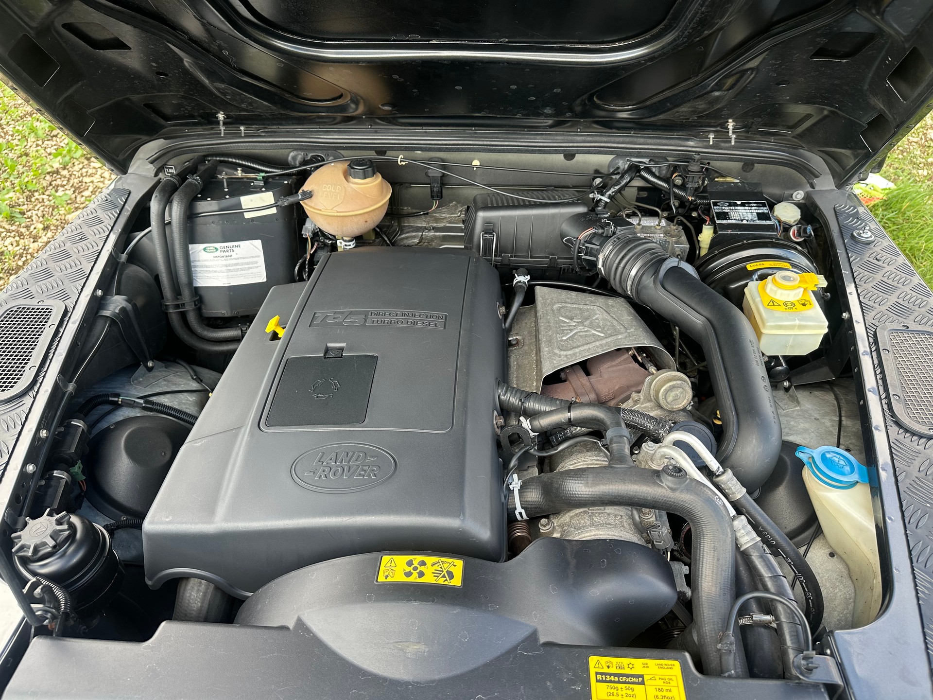 LAND ROVER Defender 110 SW 2.5 Td5-image-13