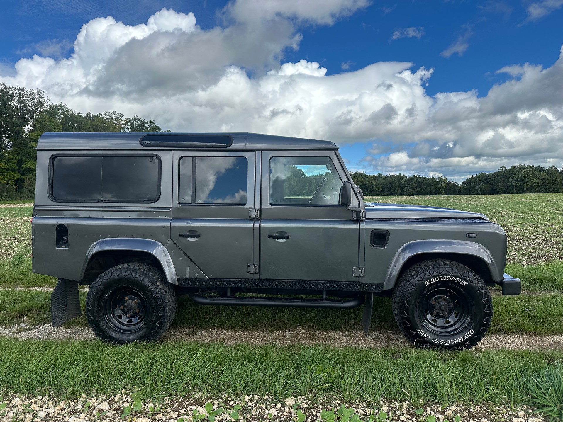 LAND ROVER Defender 110 SW 2.5 Td5