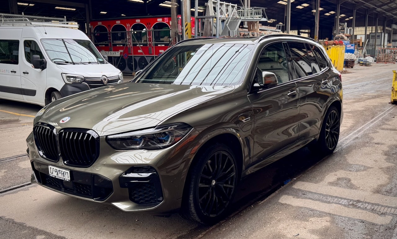 BMW X5 xDrive45e M Sport Steptronic-image-2