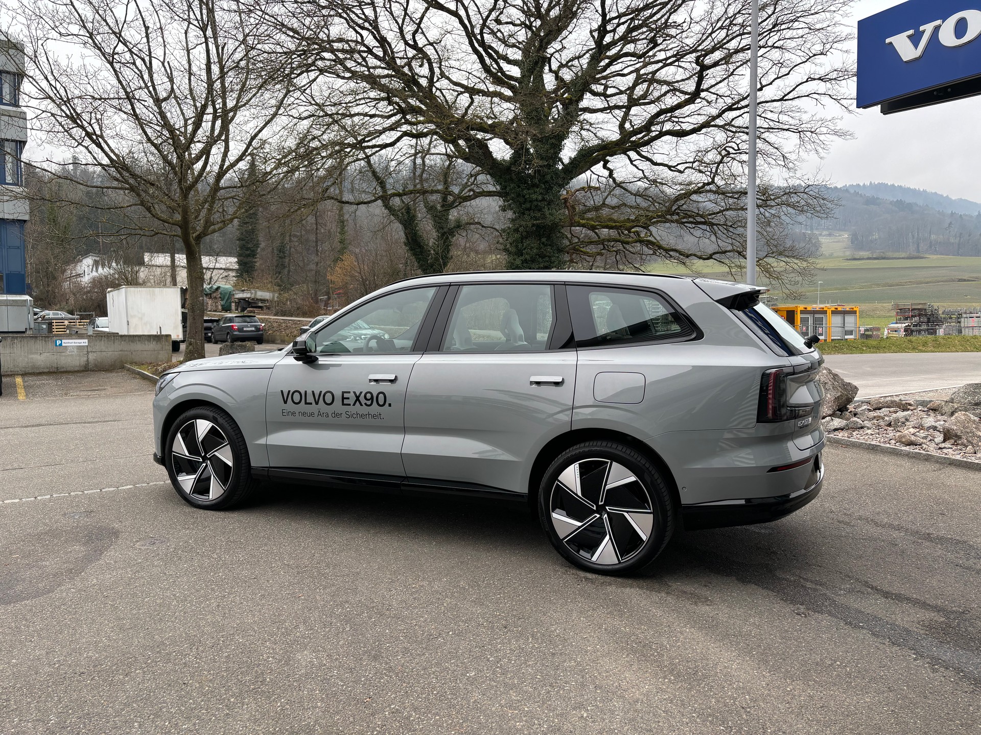VOLVO EX90 Twin Performance Ultra AWD-image-4