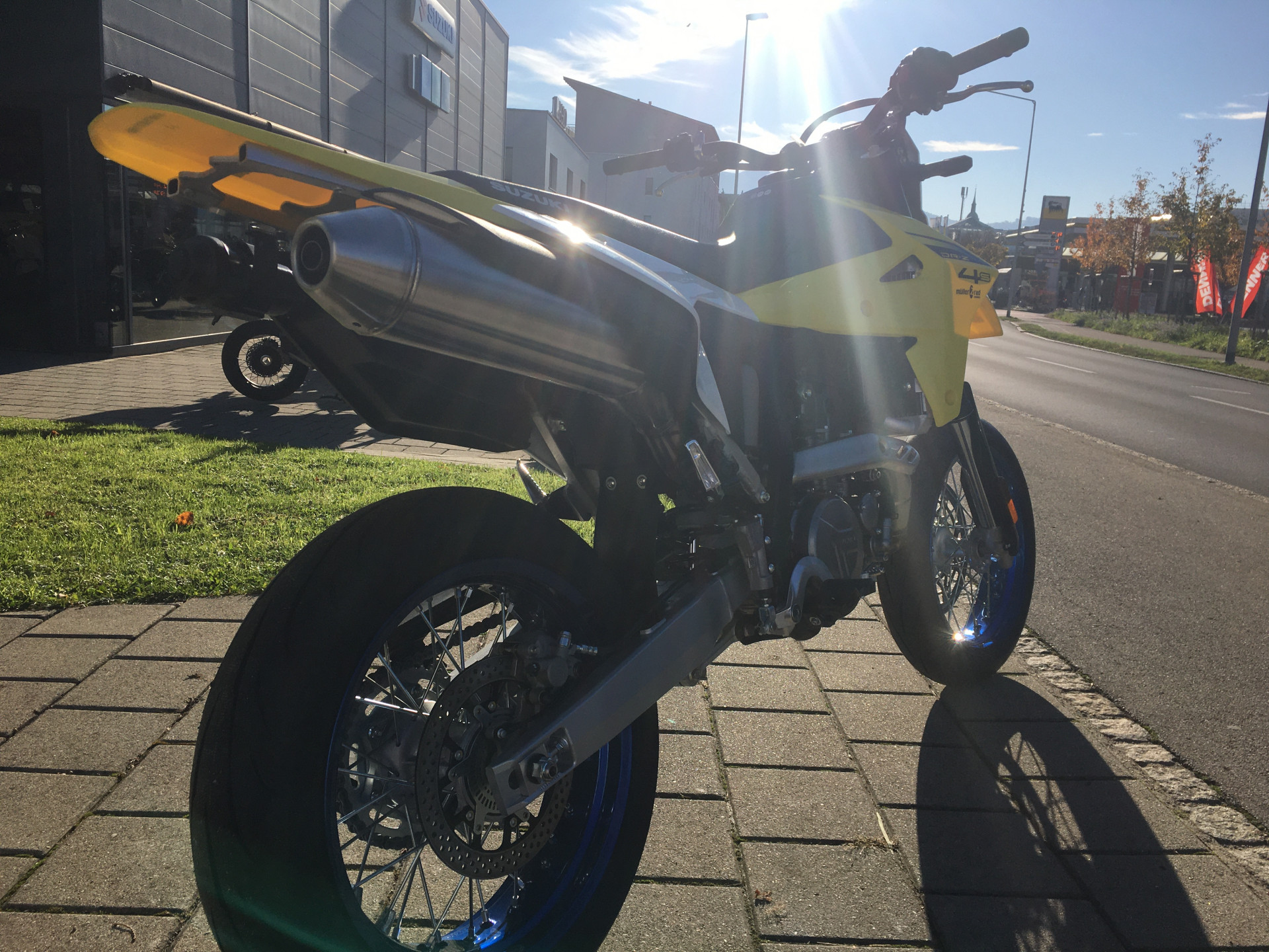 SUZUKI DR-Z 400-showroom-element-2