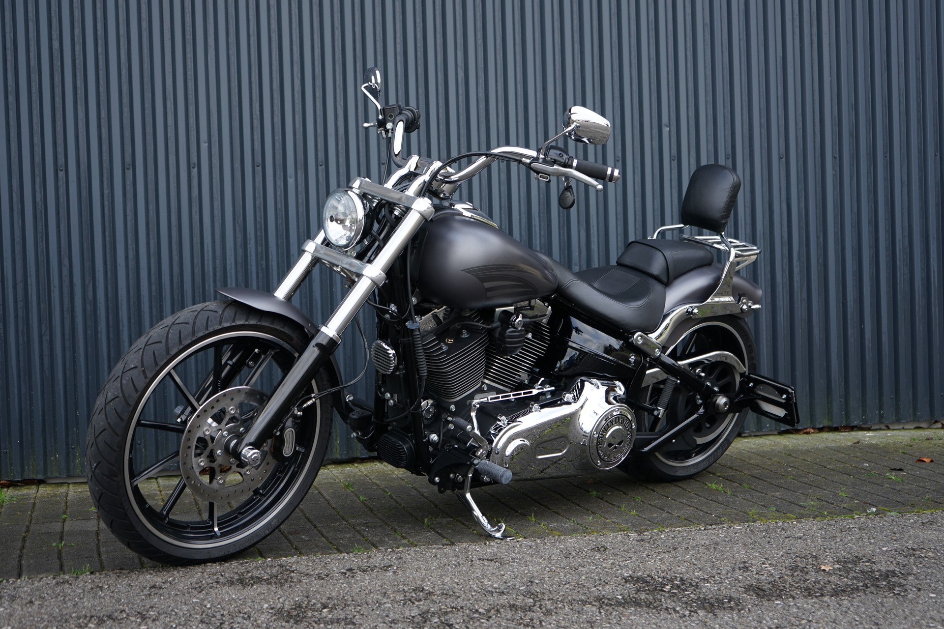 HARLEY-DAVIDSON FXSB Breakout 103 ABS-showroom-element-1