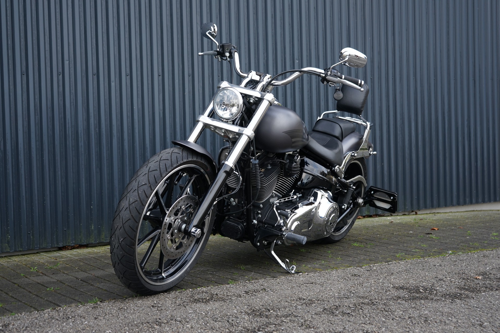 HARLEY-DAVIDSON FXSB Breakout 103 ABS-showroom-element-2