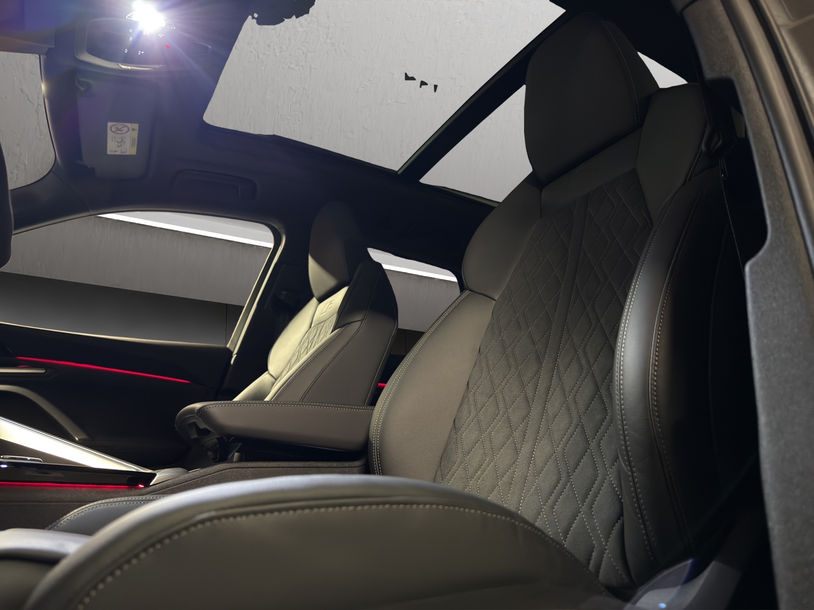 AUDI Q5 TDI quattro 150 kW S-tronic-image-22