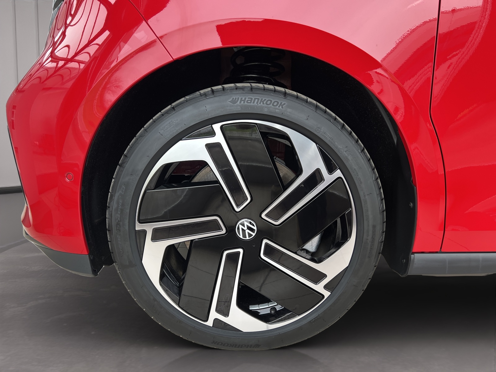 VW ID.Buzz NWB GTX 4 Motion-image-8