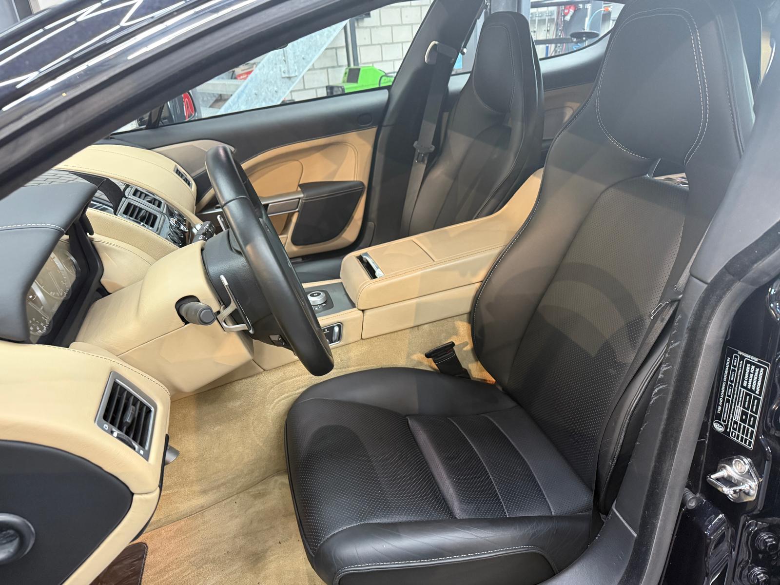 ASTON MARTIN Rapide 5.9 V12 Touchtronic 2-image-9