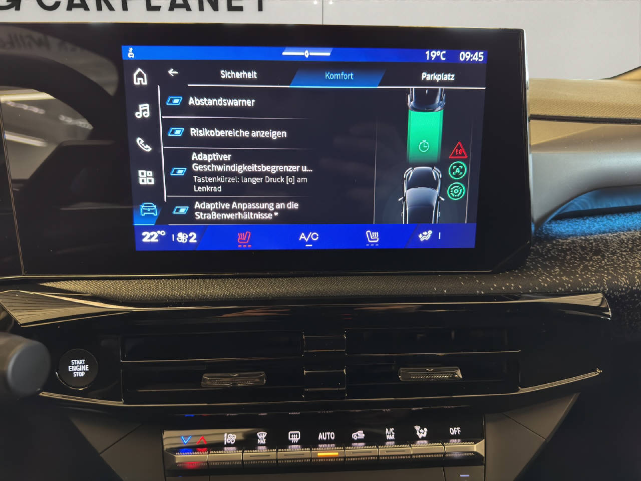 RENAULT Clio 1.8 E-Tech techno Demo-image-12