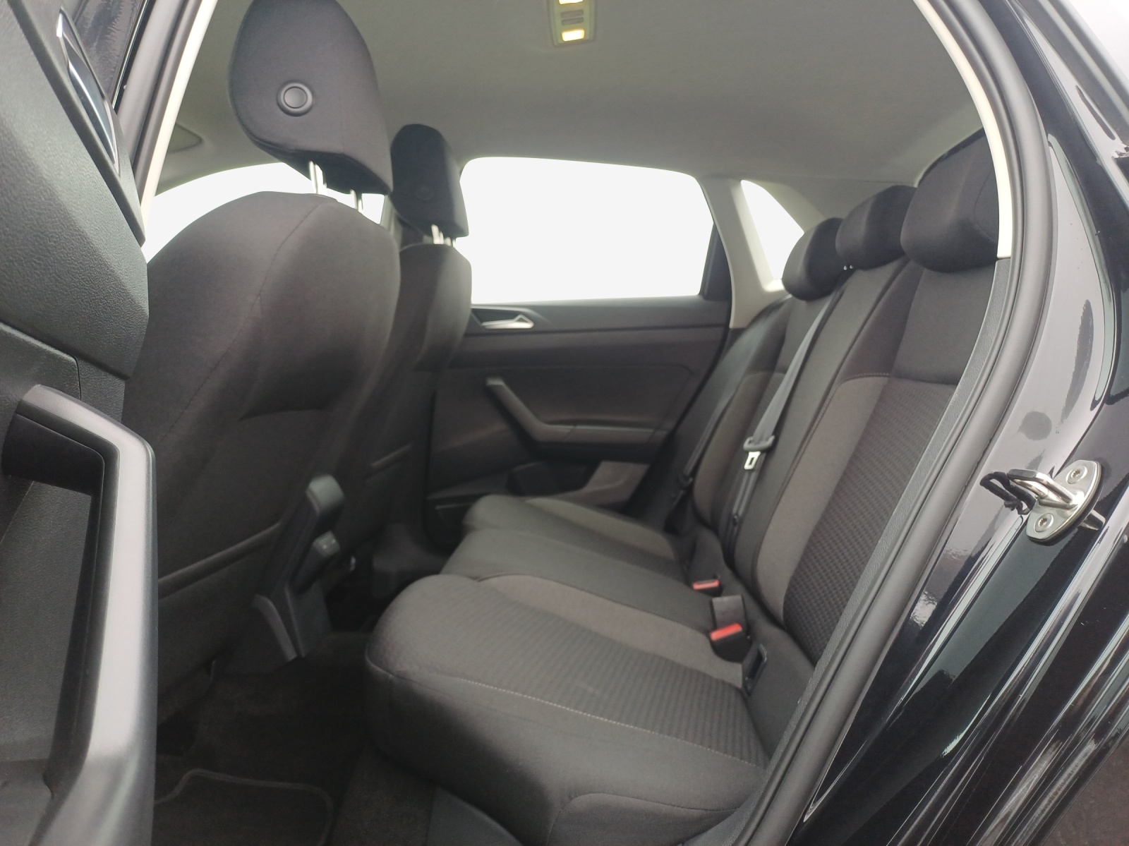 VW Polo 1.0 TSI Life DSG-image-11