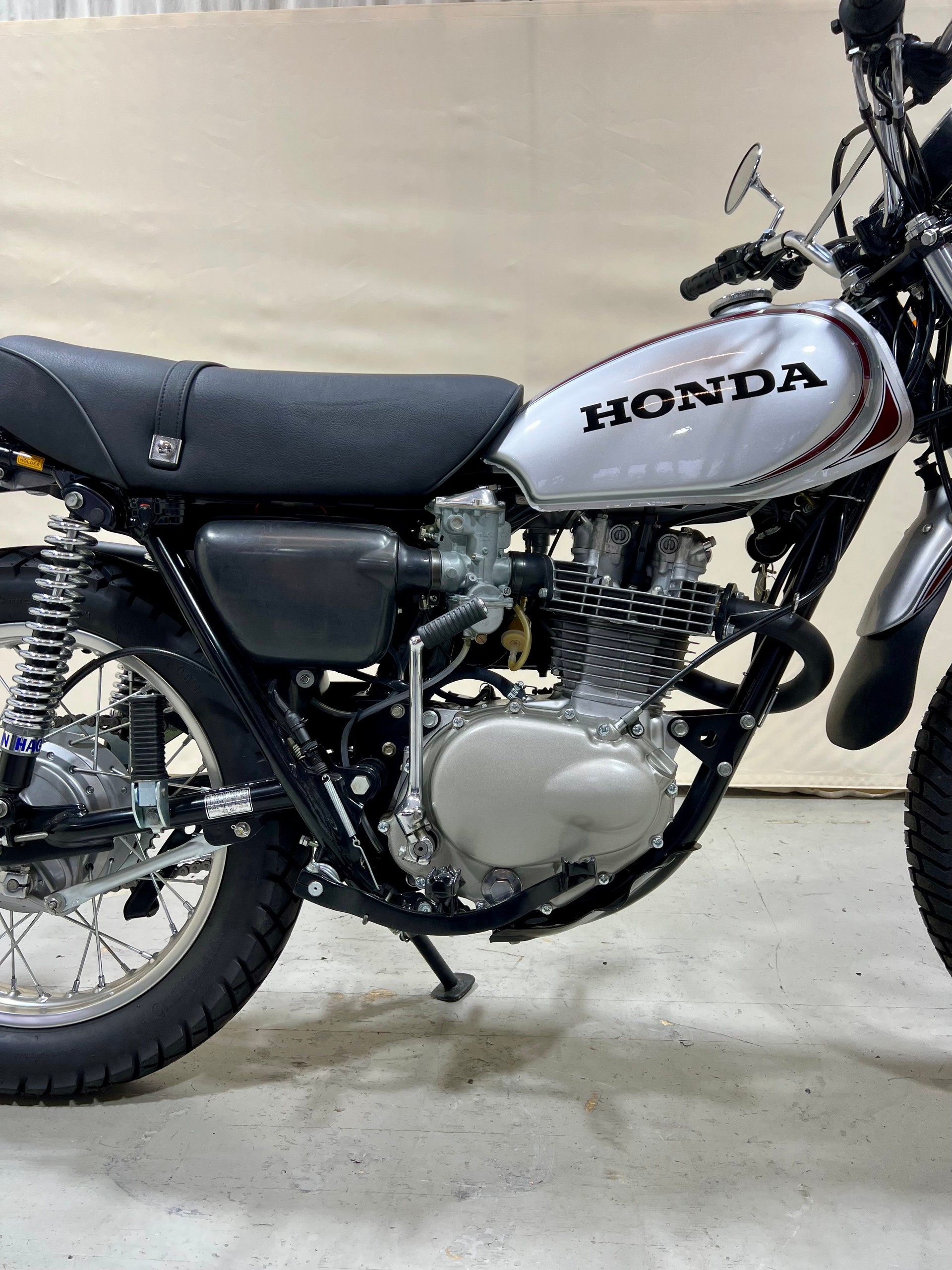 HONDA XL 250 K0-showroom-element-2