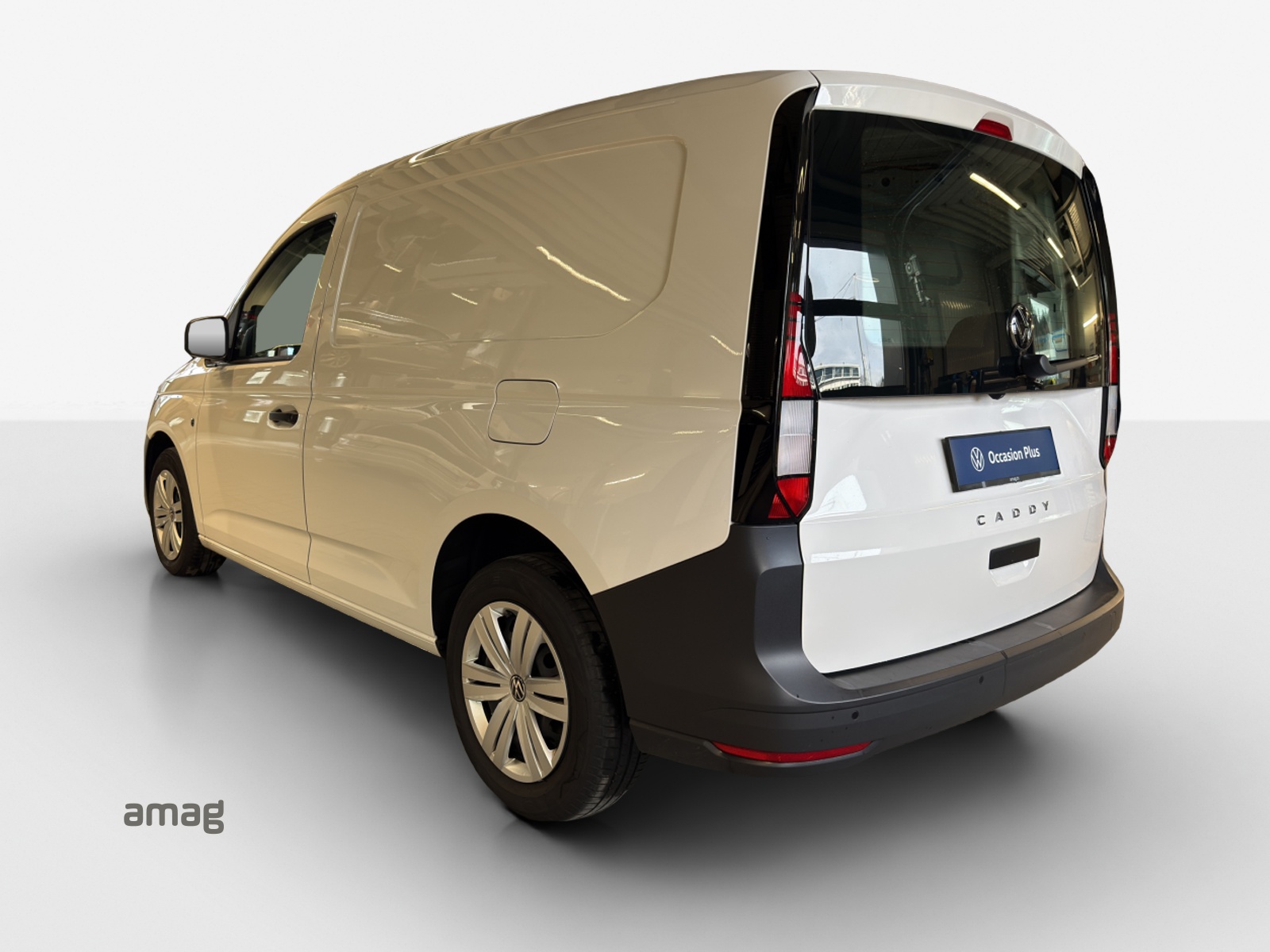 VW Caddy Cargo 2.0TDI-image-3