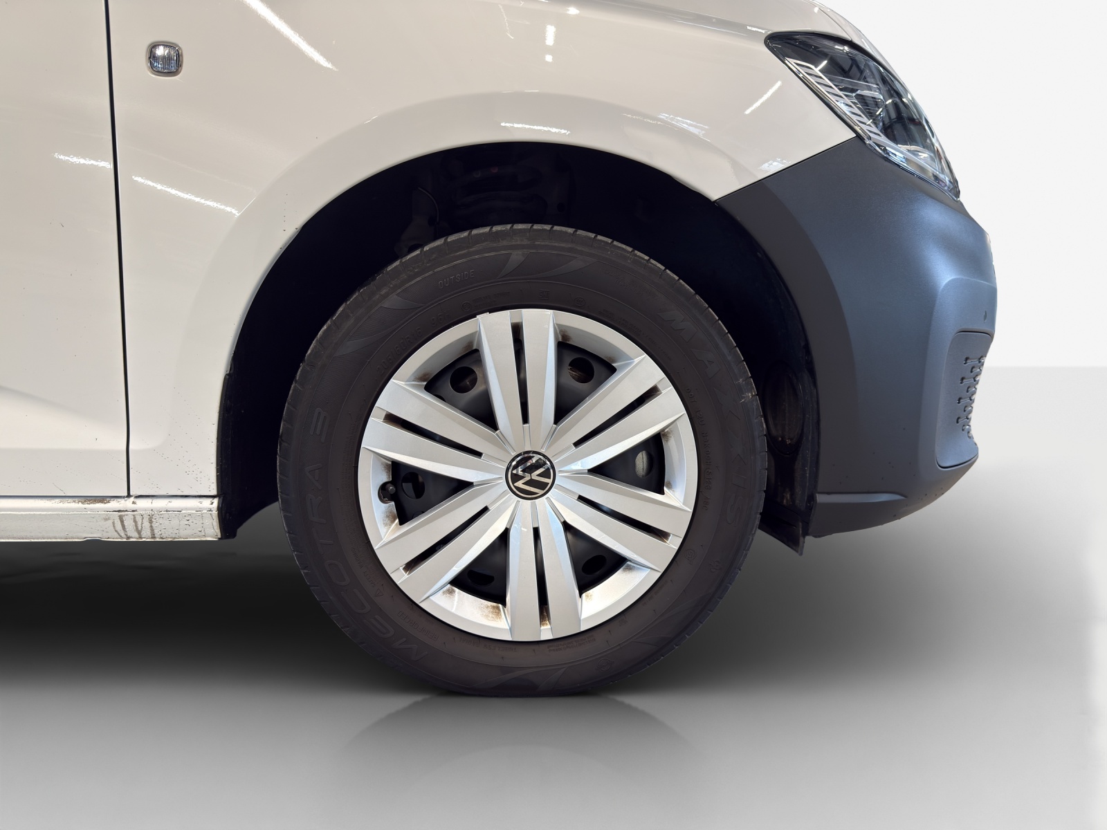 VW Caddy Cargo 2.0TDI-image-14
