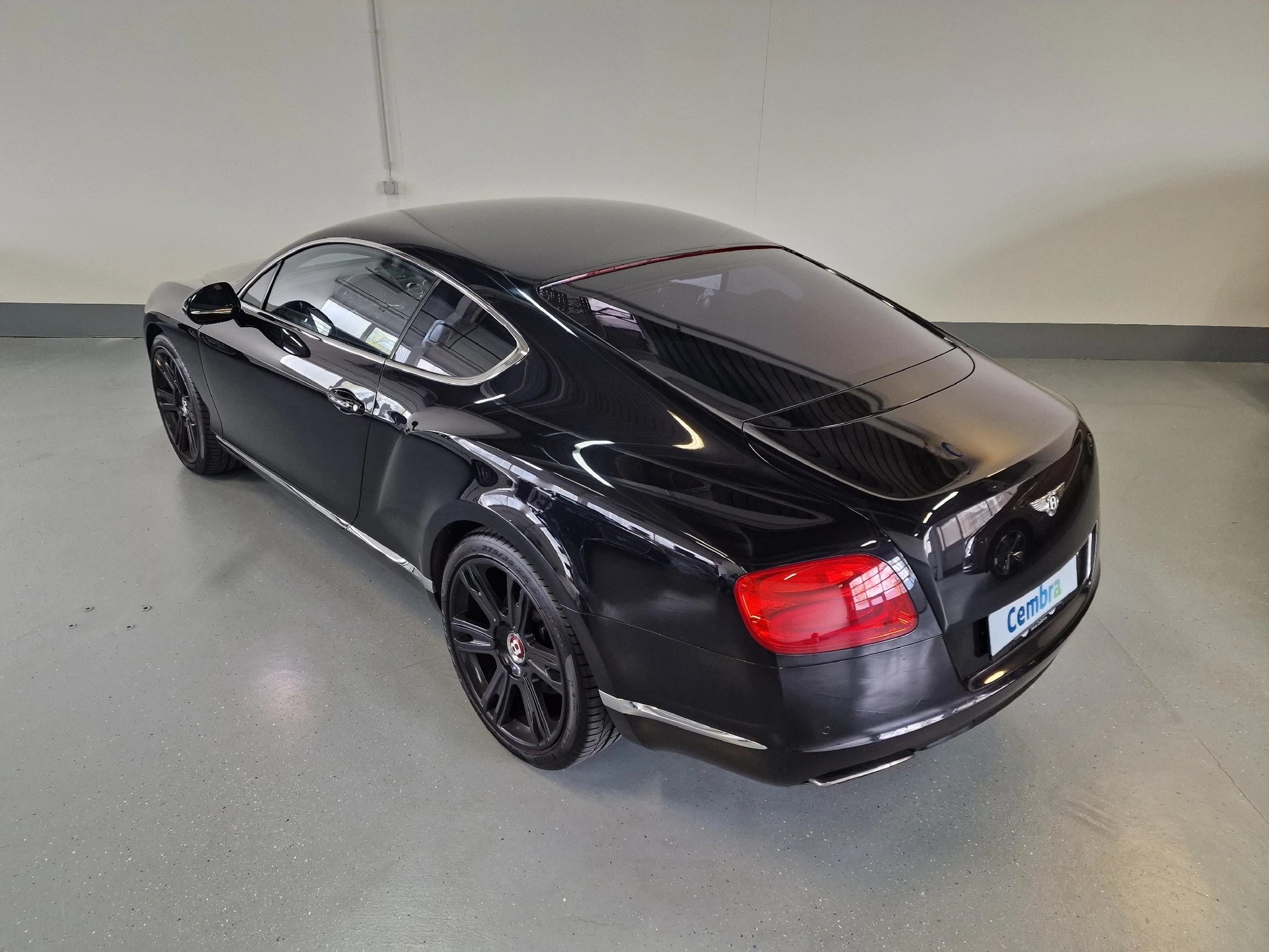 BENTLEY Continental GT 6.0 W12-image-5