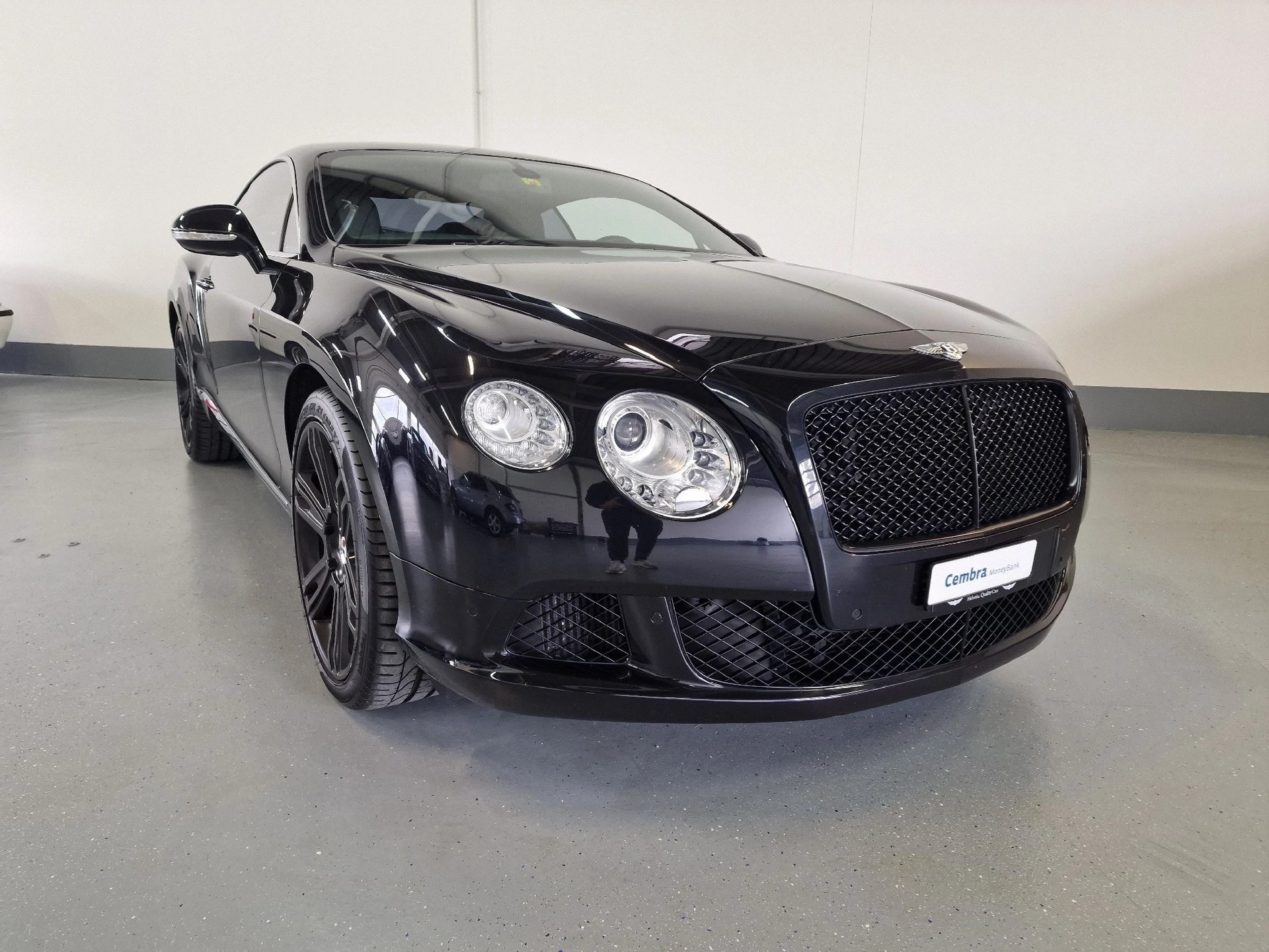 BENTLEY Continental GT 6.0 W12-image-2