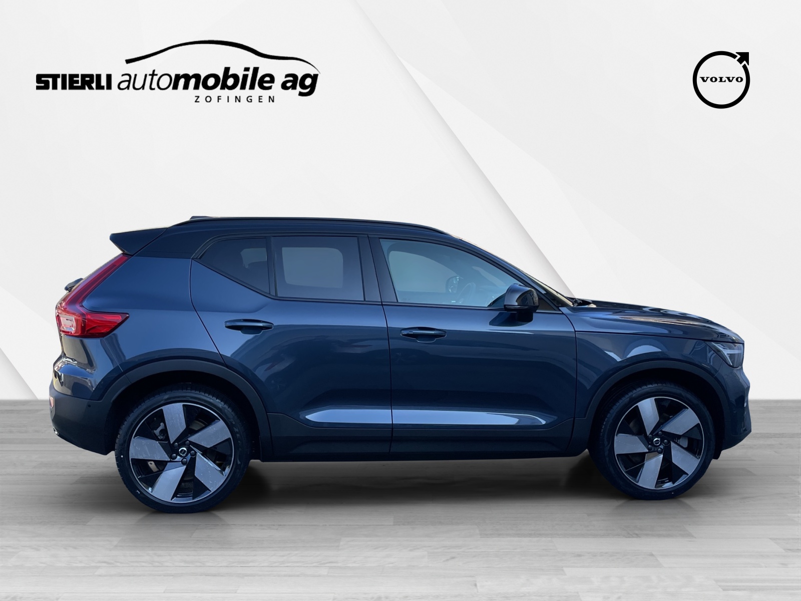 VOLVO EX40 Twin XCENTRIC Edition AWD-showroom-element-3