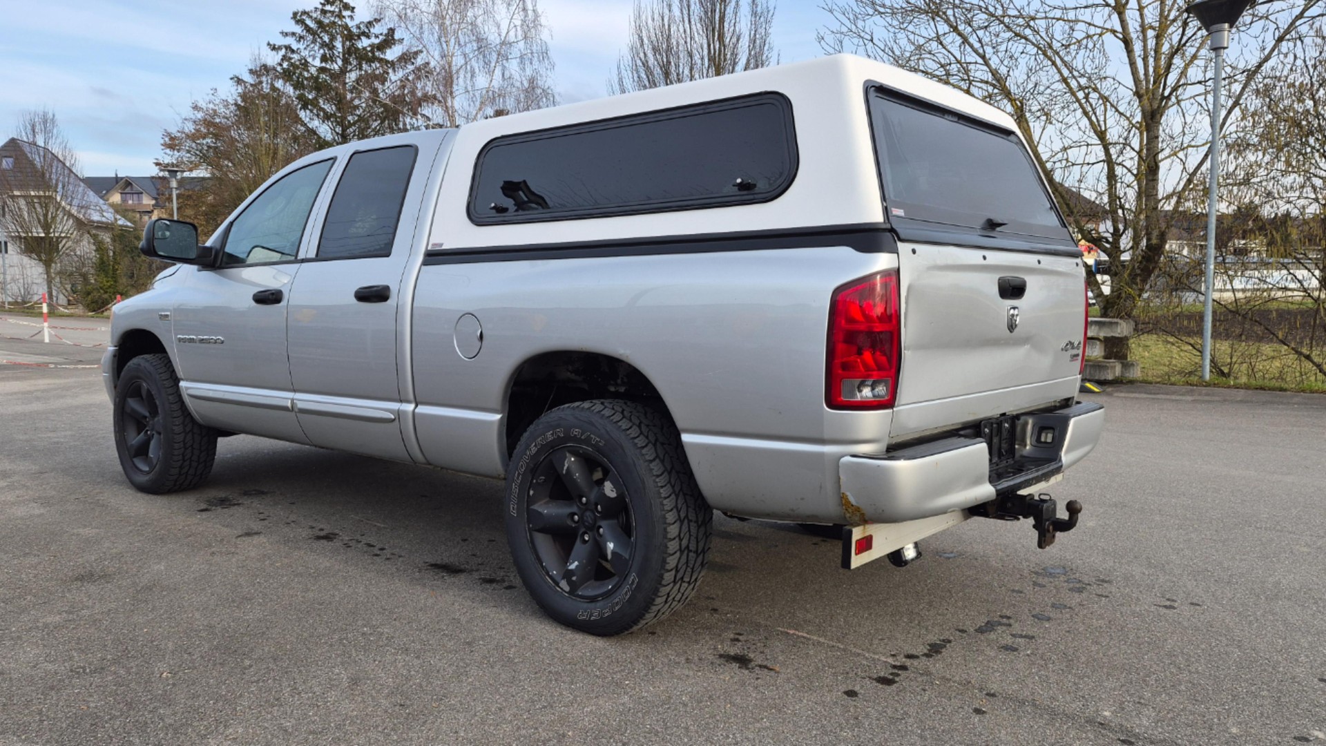 DODGE 2500-image-2