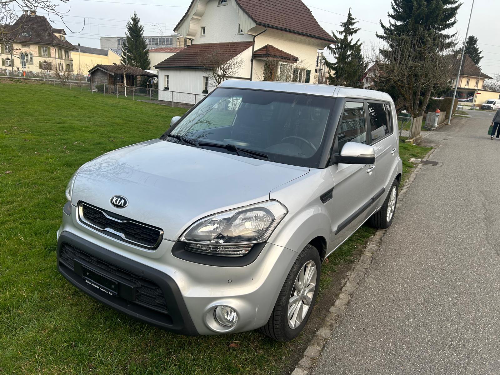 KIA Soul 1.6 GDI Style Automatic-image-5