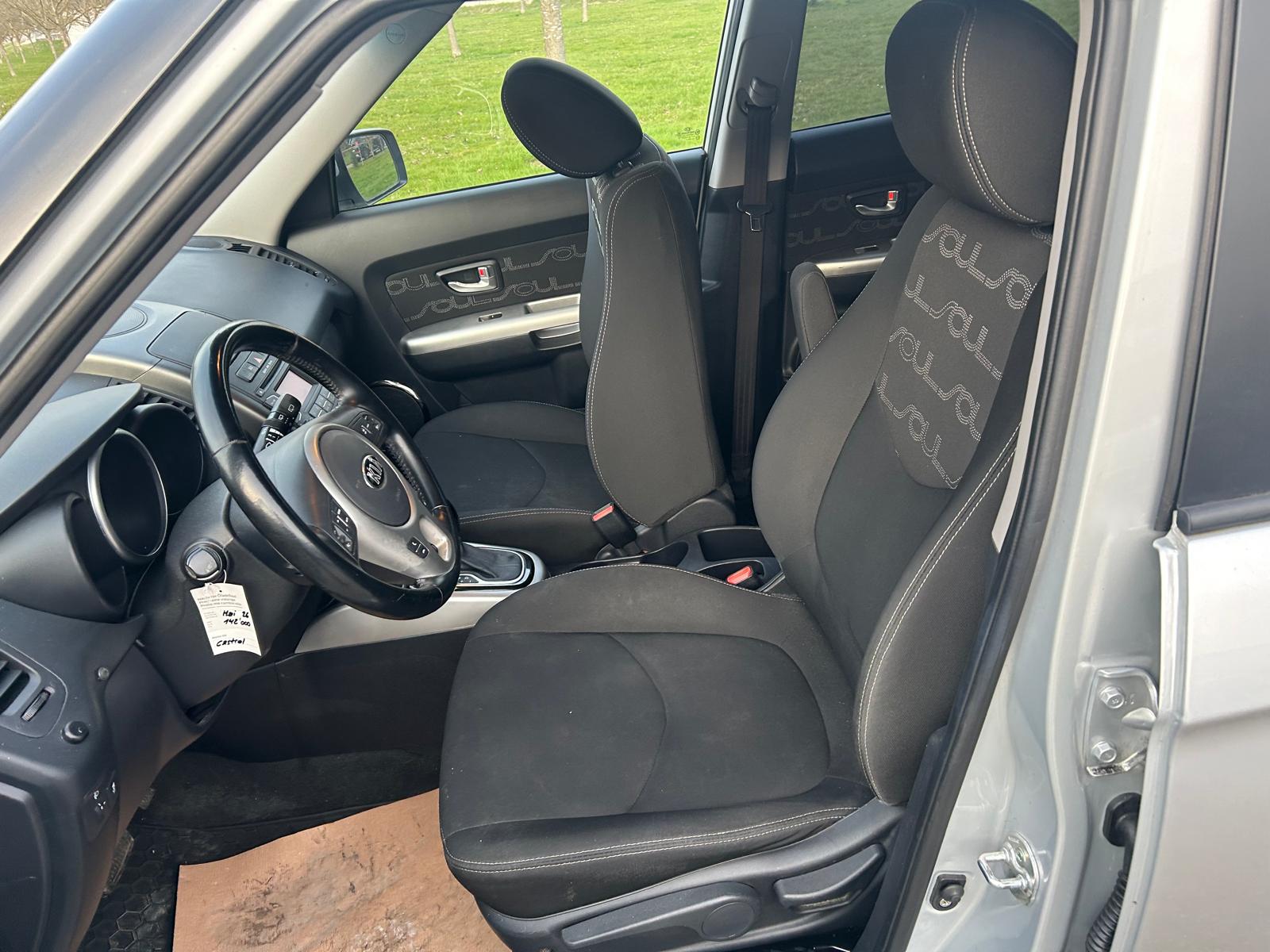 KIA Soul 1.6 GDI Style Automatic-image-8