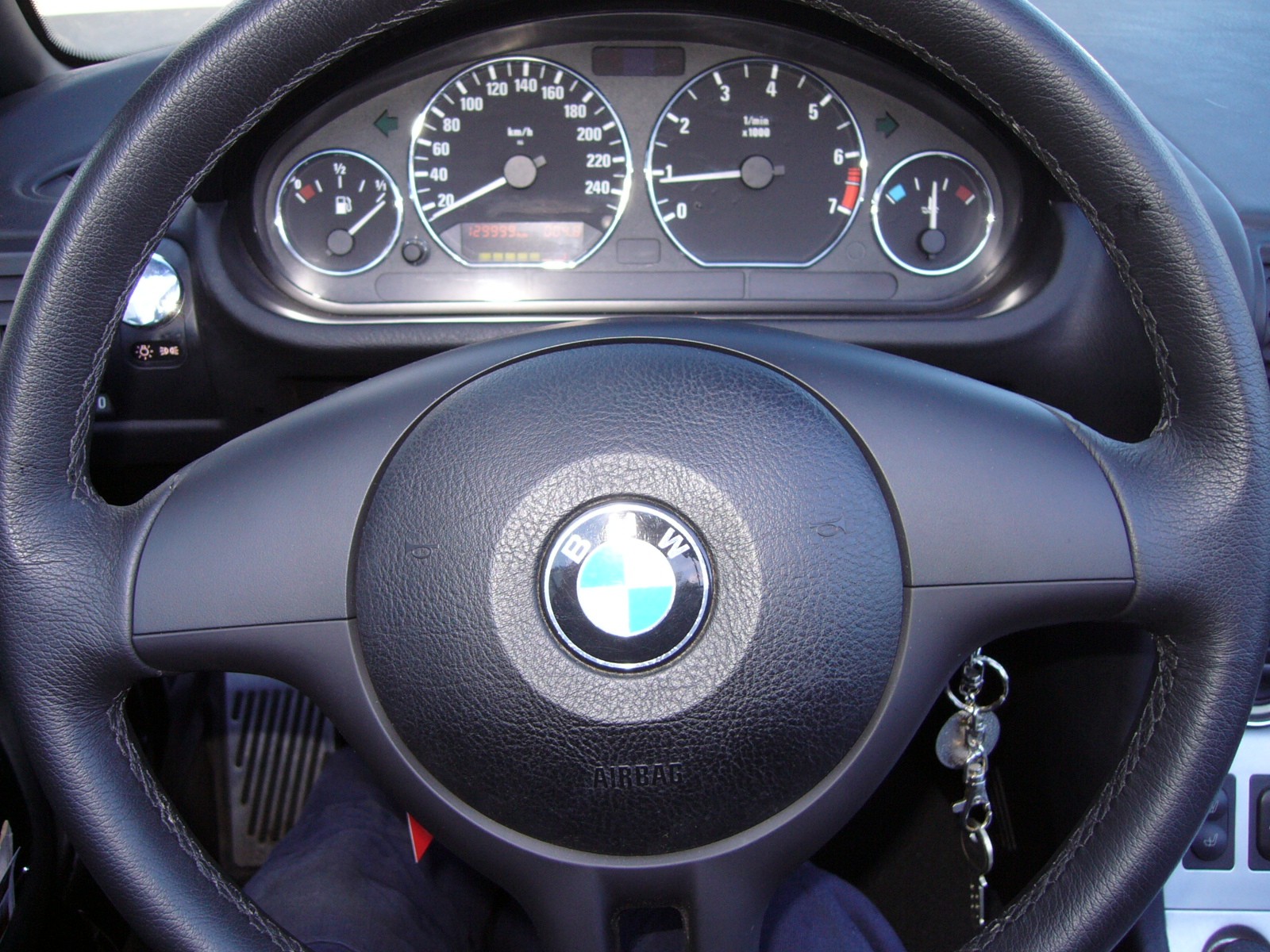 BMW Z3 1.9i Roadster-image-10