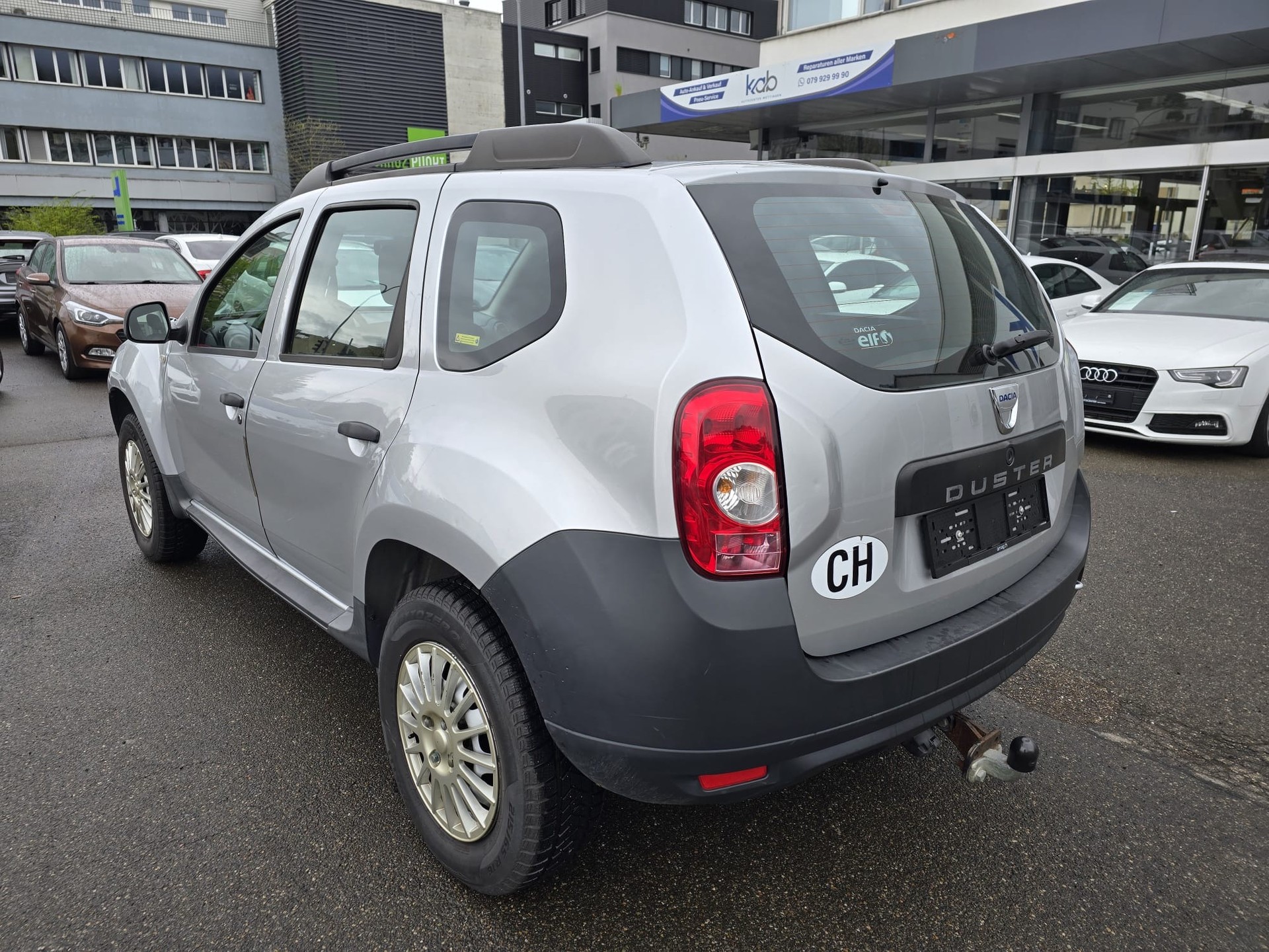 DACIA Duster 1.6 Lauréate 4x4-image-7