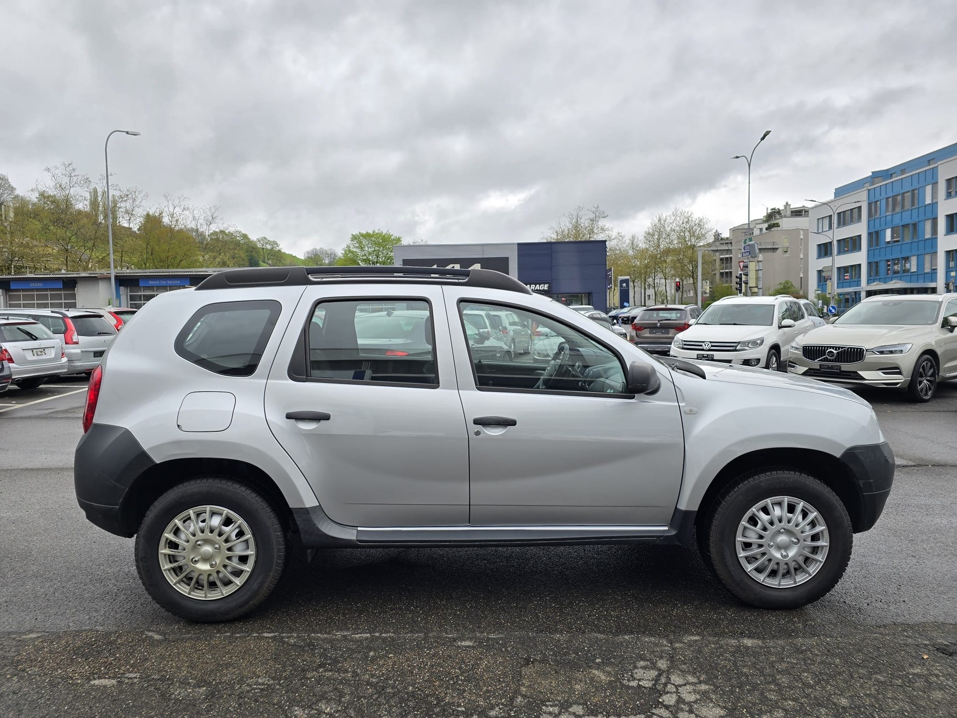 DACIA Duster 1.6 Lauréate 4x4-image-4