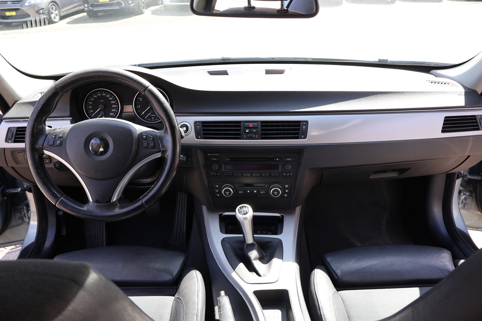 BMW 325i more4you-image-13