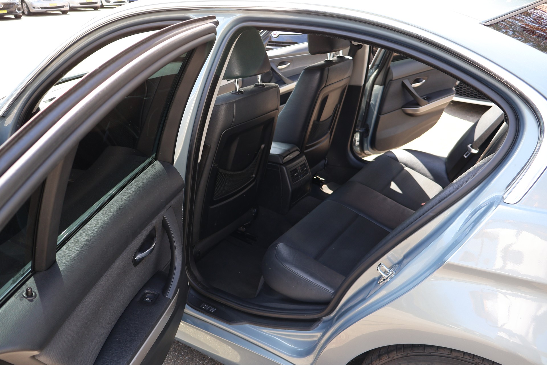 BMW 325i more4you-image-15