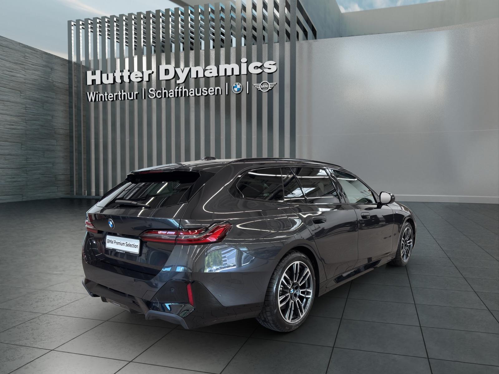 BMW 540d xDrive Touring M SPORTPAKET PRO (Import)-image-4