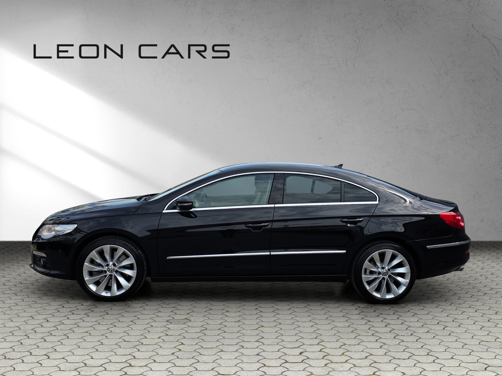 VW Passat CC 3.6 V6 300 PS FSI 4Motion DSG-image-5
