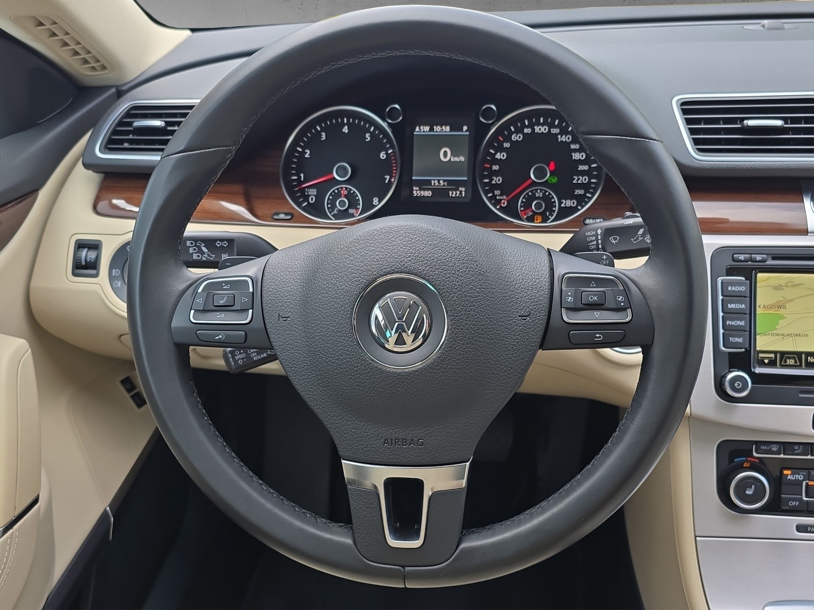 VW Passat CC 3.6 V6 300 PS FSI 4Motion DSG-image-11