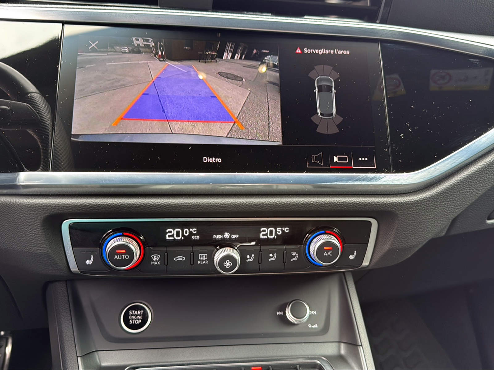 AUDI Q3 Sportback 35 TFSI Attraction S-tronic-image-11