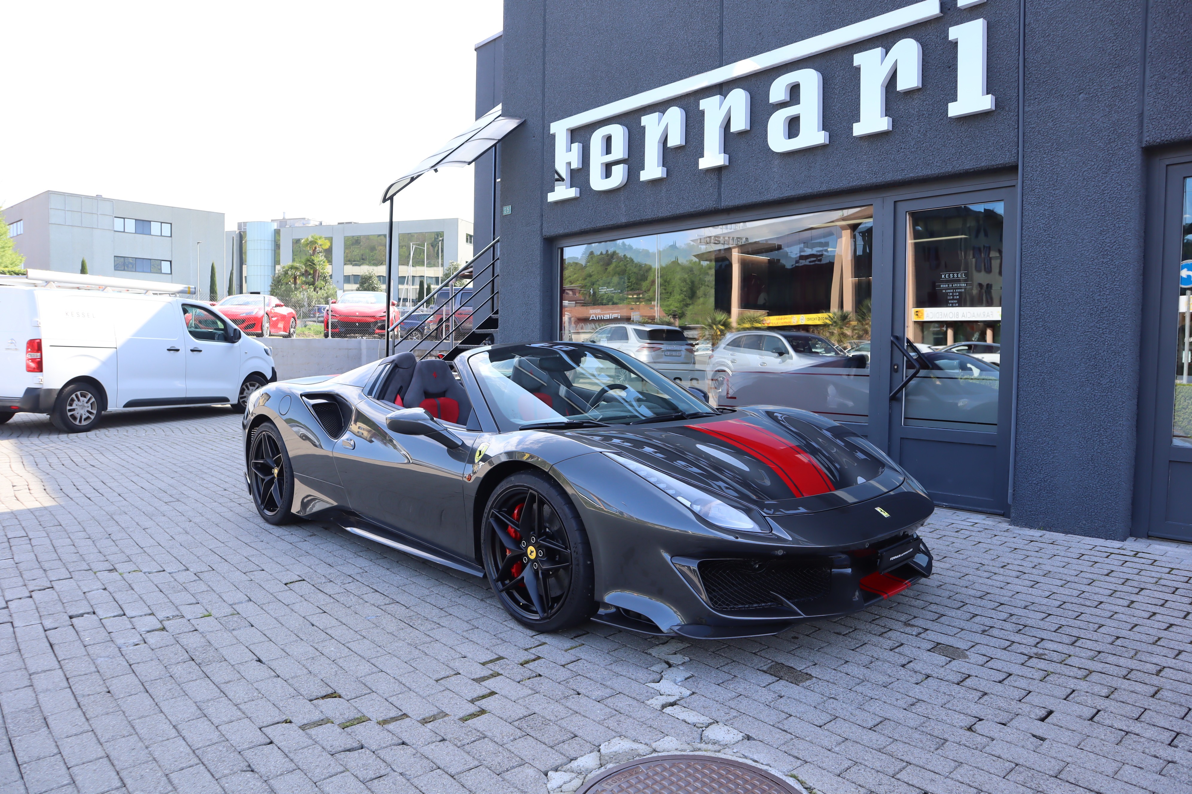 Ferrari 488 Pista Spider 3.9 V8