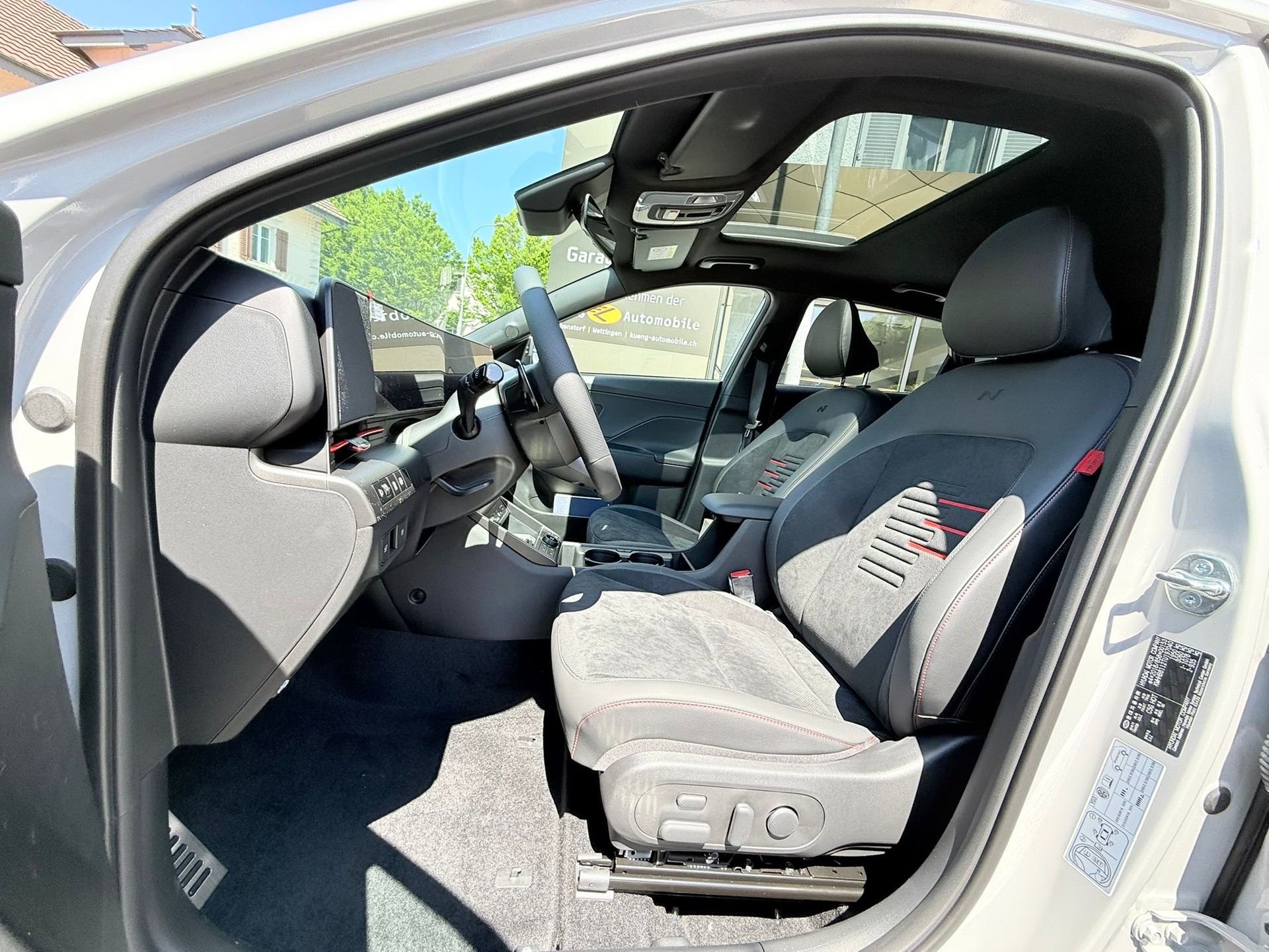 HYUNDAI Kona 1.6 GDi HEV N Line DCT-image-9